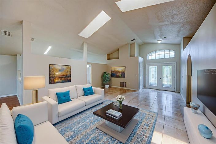 Image No.5-3 Bed House for sale