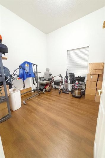 Image No.9-3 Bed Townhouse for sale