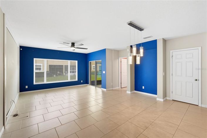 Image No.15-3 Bed Townhouse for sale