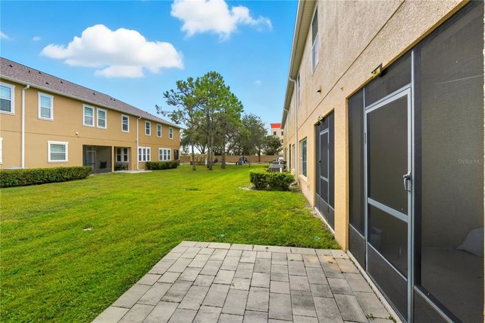 Image No.45-3 Bed Townhouse for sale