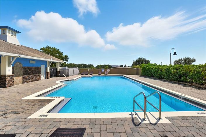 Image No.48-3 Bed Townhouse for sale