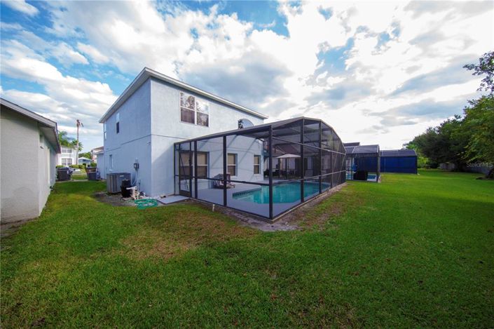 Image No.38-5 Bed House for sale