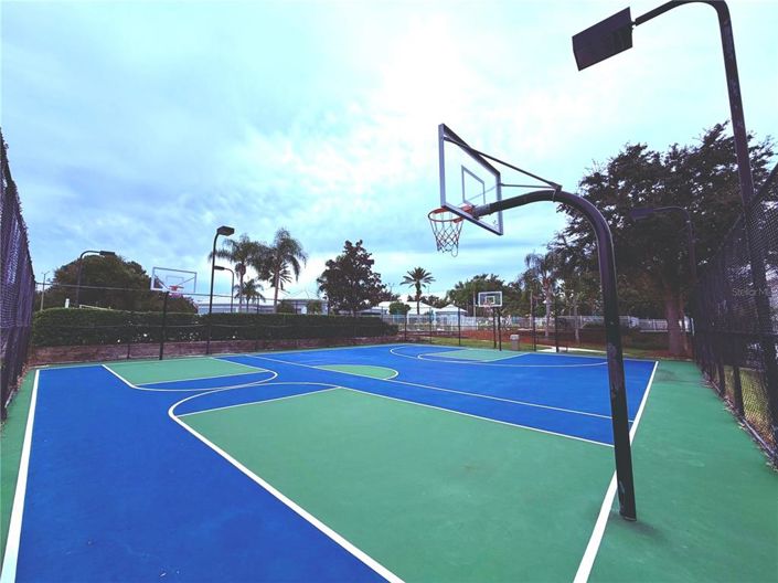 Image No.37-3 Bed Townhouse for sale