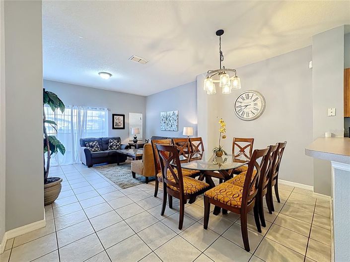 Image No.12-3 Bed Townhouse for sale