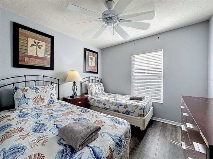 Image No.18-3 Bed Townhouse for sale