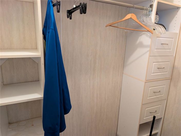 Image No.41-3 Bed House for sale