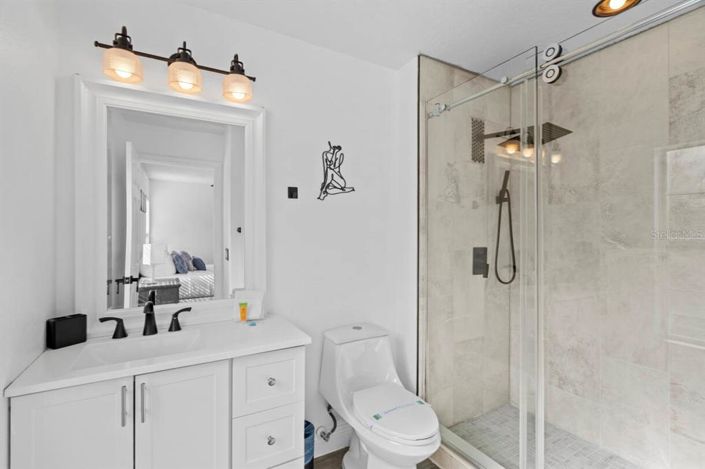 Image No.11-4 Bed Townhouse for sale