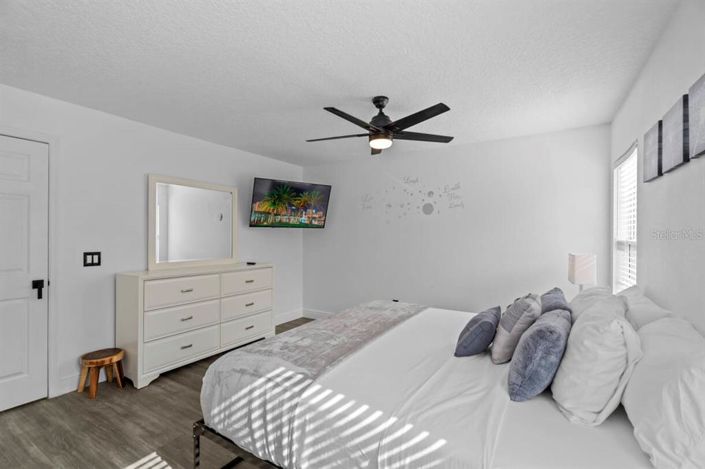 Image No.7-4 Bed Townhouse for sale