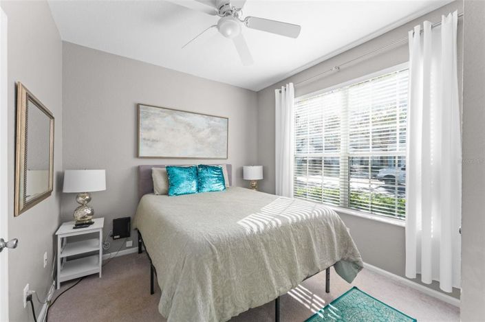 Image No.12-3 Bed Townhouse for sale