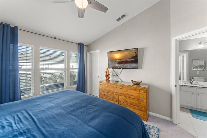 Image No.18-3 Bed Townhouse for sale