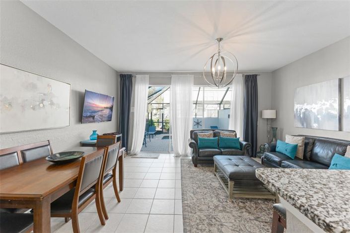 Image No.8-3 Bed Townhouse for sale