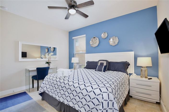 Image No.16-6 Bed House for sale