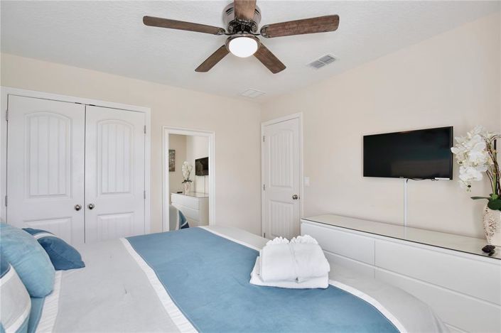 Image No.34-6 Bed House for sale