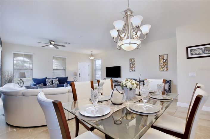 Image No.6-6 Bed House for sale