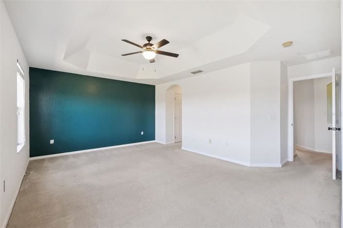 Image No.13-3 Bed Townhouse for sale