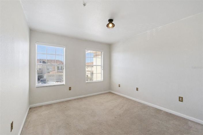 Image No.18-3 Bed Townhouse for sale