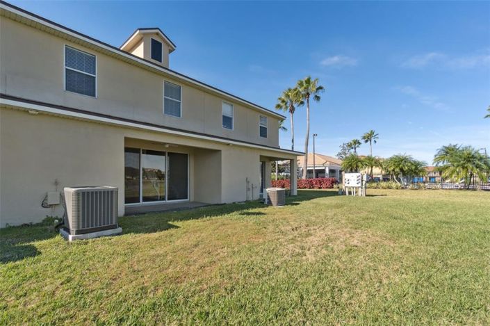 Image No.25-3 Bed Townhouse for sale