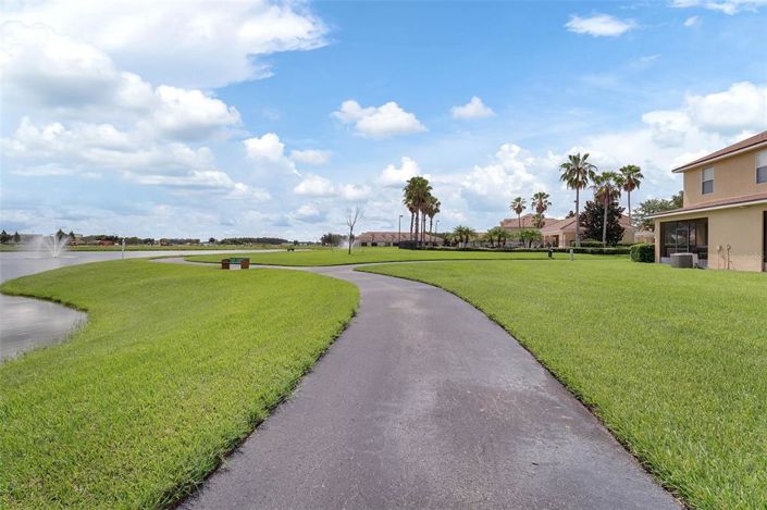 Image No.29-3 Bed Townhouse for sale