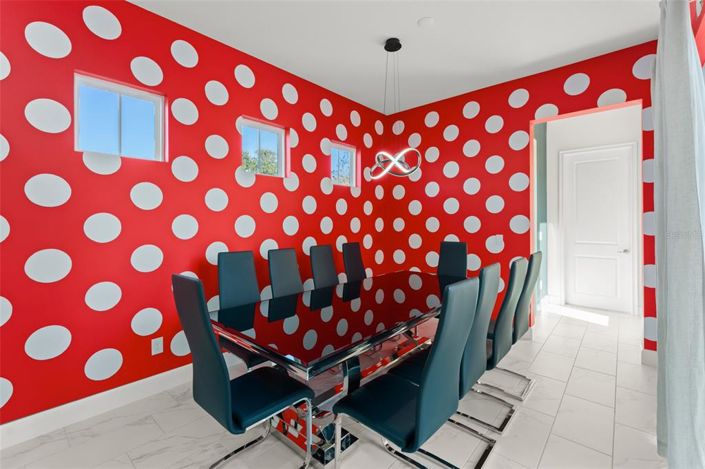 Image No.12-5 Bed House for sale