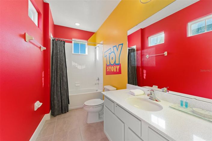 Image No.28-5 Bed House for sale