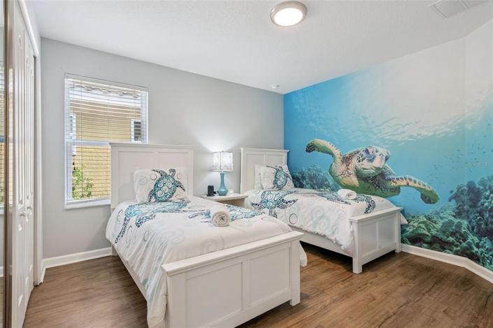 Image No.20-6 Bed House for sale