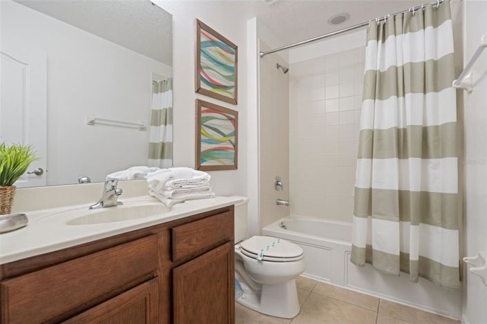 Image No.27-6 Bed House for sale