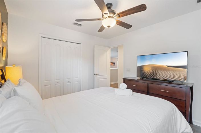 Image No.29-6 Bed House for sale