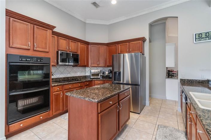 Image No.11-4 Bed House for sale