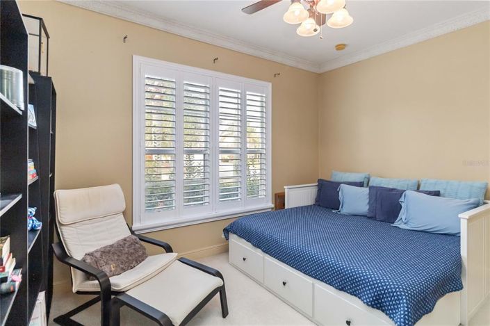 Image No.19-4 Bed House for sale