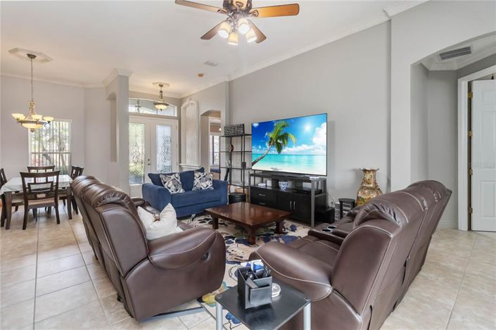 Image No.7-4 Bed House for sale