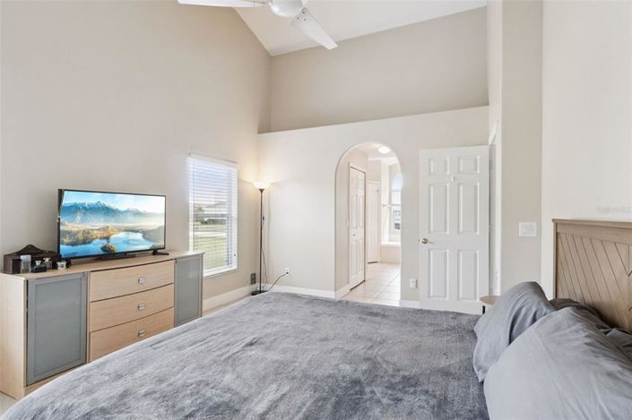 Image No.21-4 Bed House for sale