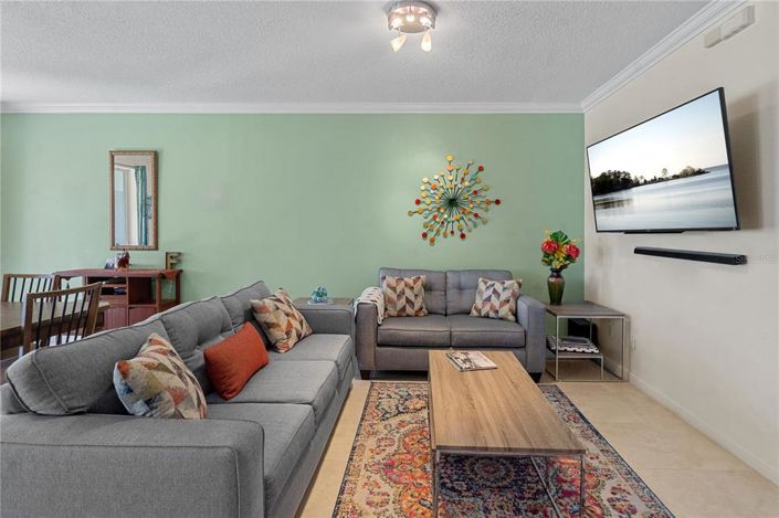 Image No.10-2 Bed Townhouse for sale