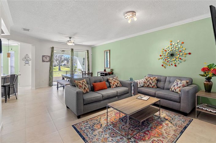 Image No.11-2 Bed Townhouse for sale