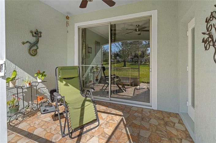 Image No.27-2 Bed Townhouse for sale