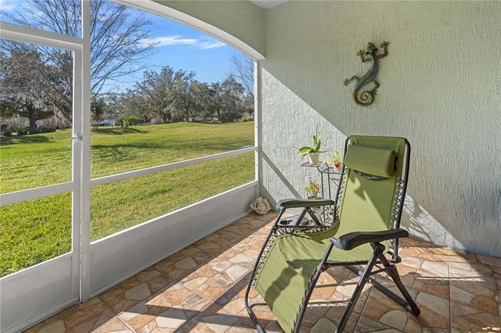 Image No.28-2 Bed Townhouse for sale