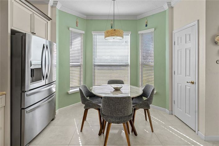 Image No.8-2 Bed Townhouse for sale