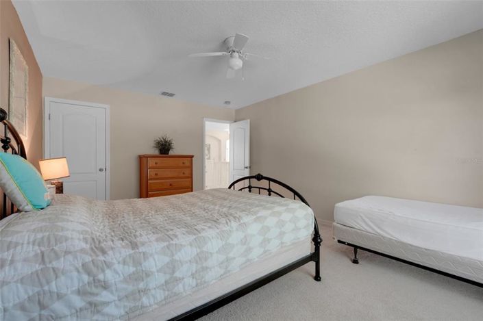 Image No.31-5 Bed House for sale