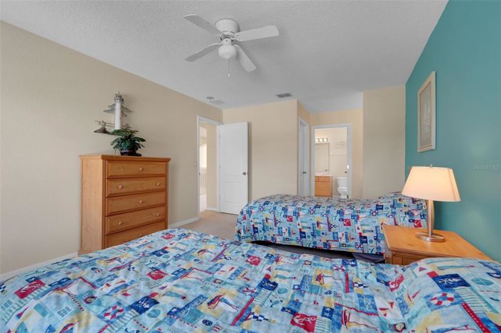 Image No.42-5 Bed House for sale