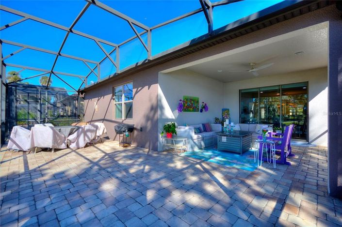 Image No.11-3 Bed House for sale