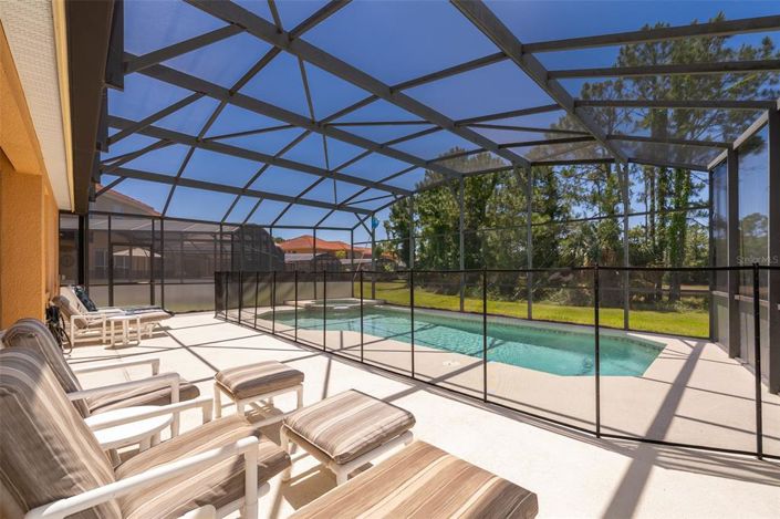 Image No.34-5 Bed House for sale