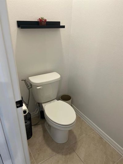 Image No.10-4 Bed House for sale