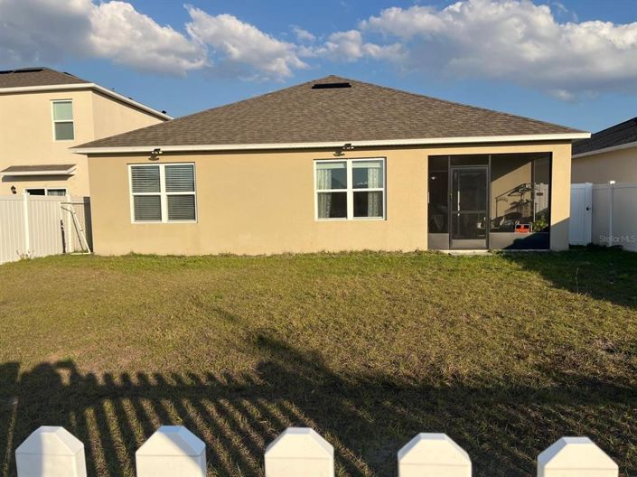 Image No.17-4 Bed House for sale