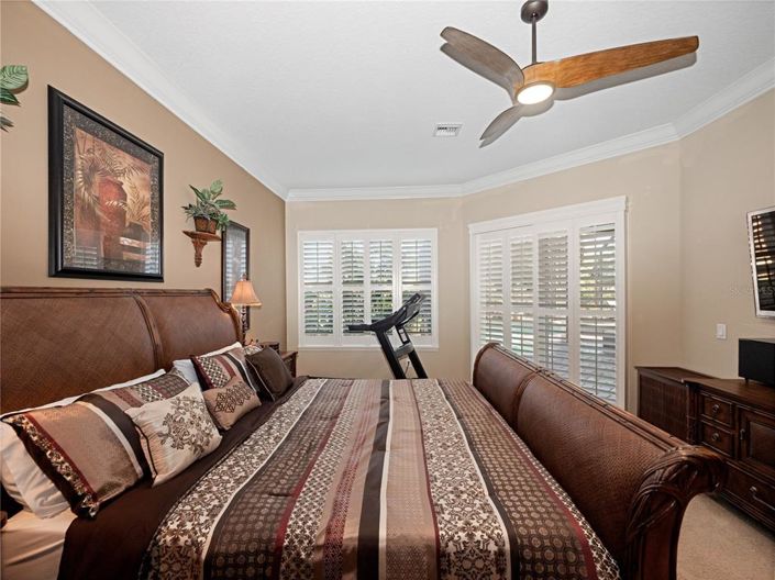 Image No.20-5 Bed House for sale