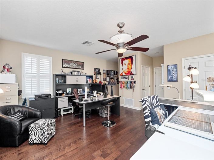 Image No.35-5 Bed House for sale