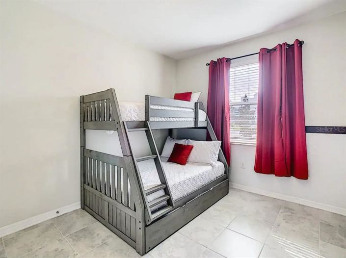 Image No.17-3 Bed Apartment for sale