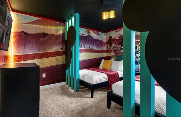 Image No.32-8 Bed House for sale