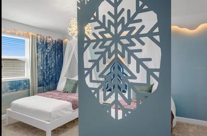 Image No.42-8 Bed House for sale