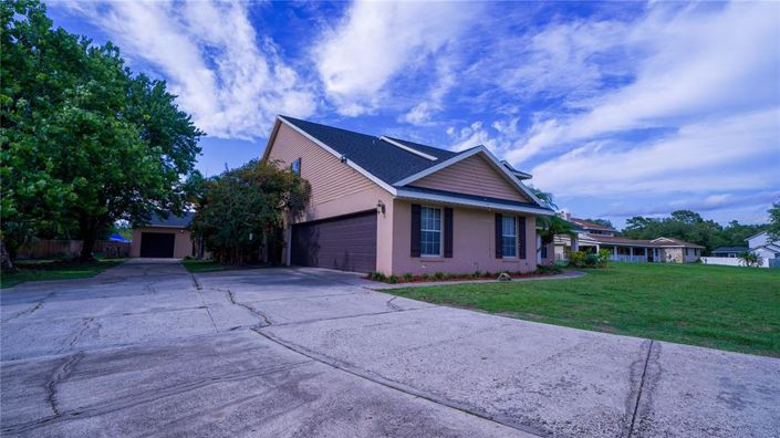 Image No.3-Maison de 5 chambres à vendre à Saint John