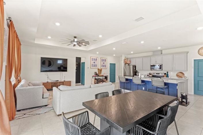 Image No.18-3 Bed House for sale