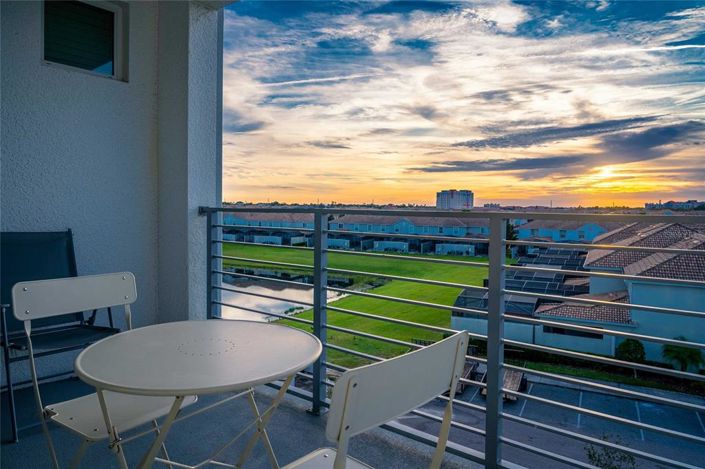 Image No.20-3 Bed Apartment for sale